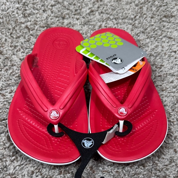 CROCS Vibrant Red Sandals - Picture 1 of 6